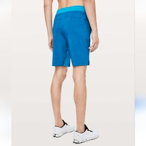 Lululemon T.H.E. Short Athletic 9” Linerless Heathered Vivid Aqua Blue Size L - Picture 8 of 8